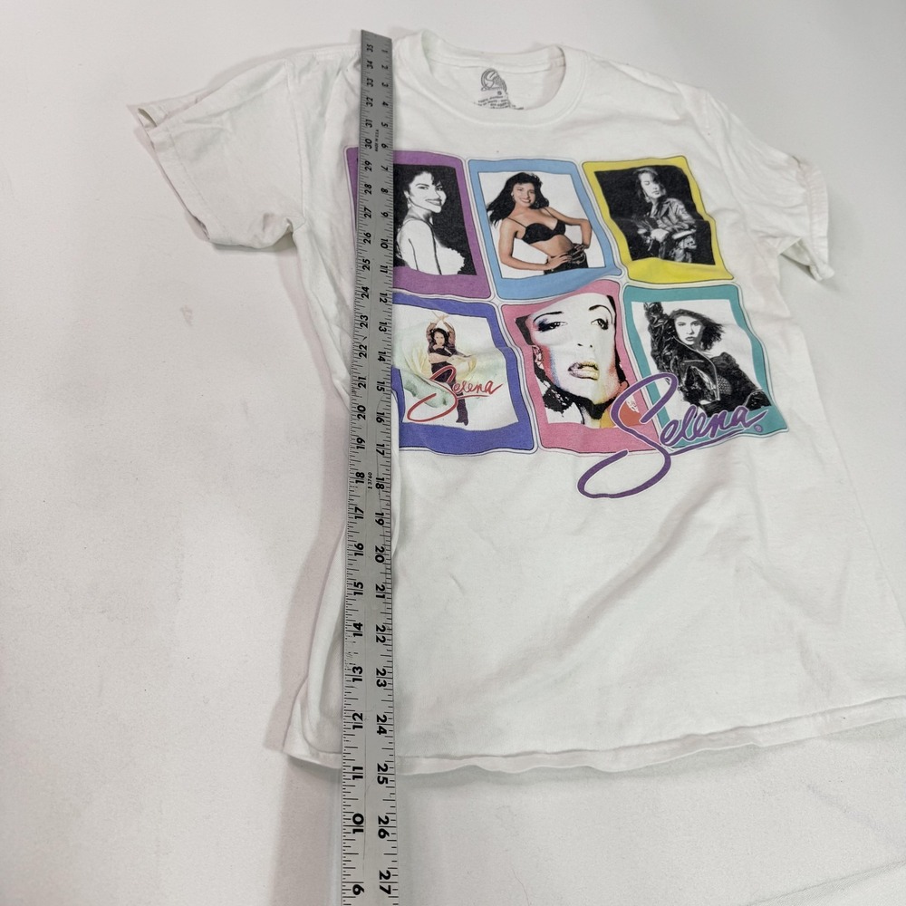 Selena Shirt Womens Small White Multi‎ Photo Collage Graphic Tee 2018 - Picture 2 of 6